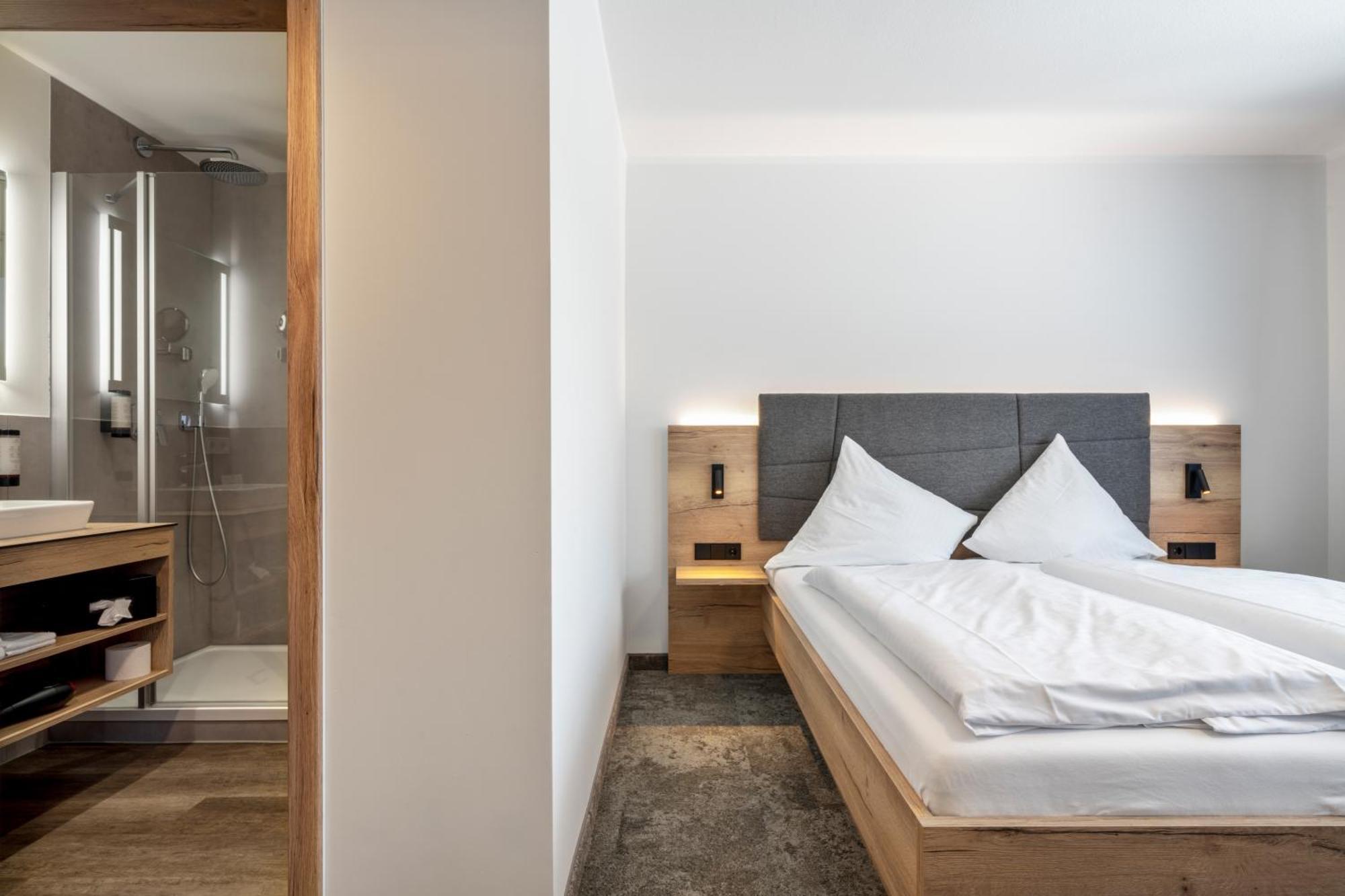 Hotel Koepfers Steinbuck Bischoffingen Esterno foto