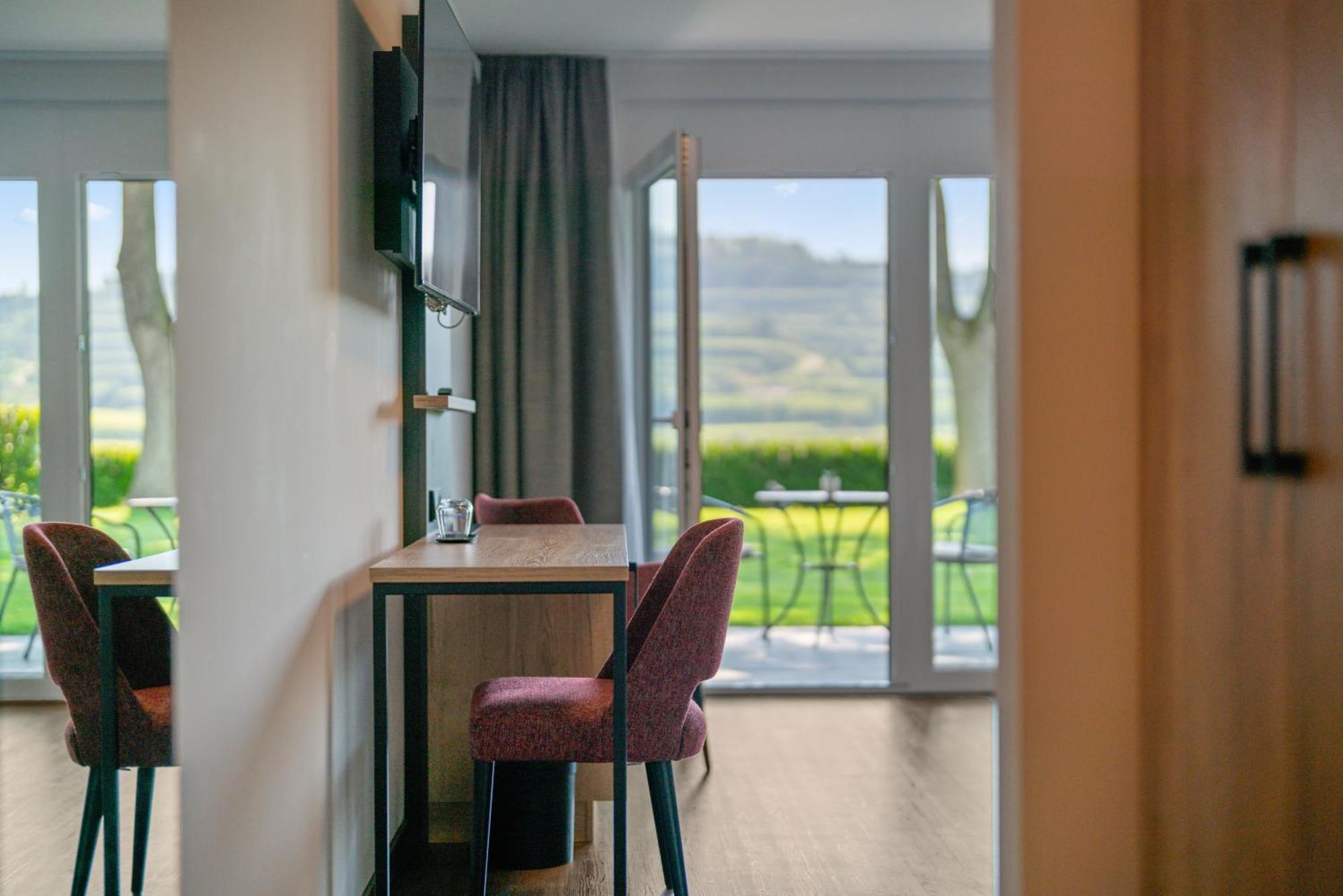 Hotel Koepfers Steinbuck Bischoffingen Esterno foto